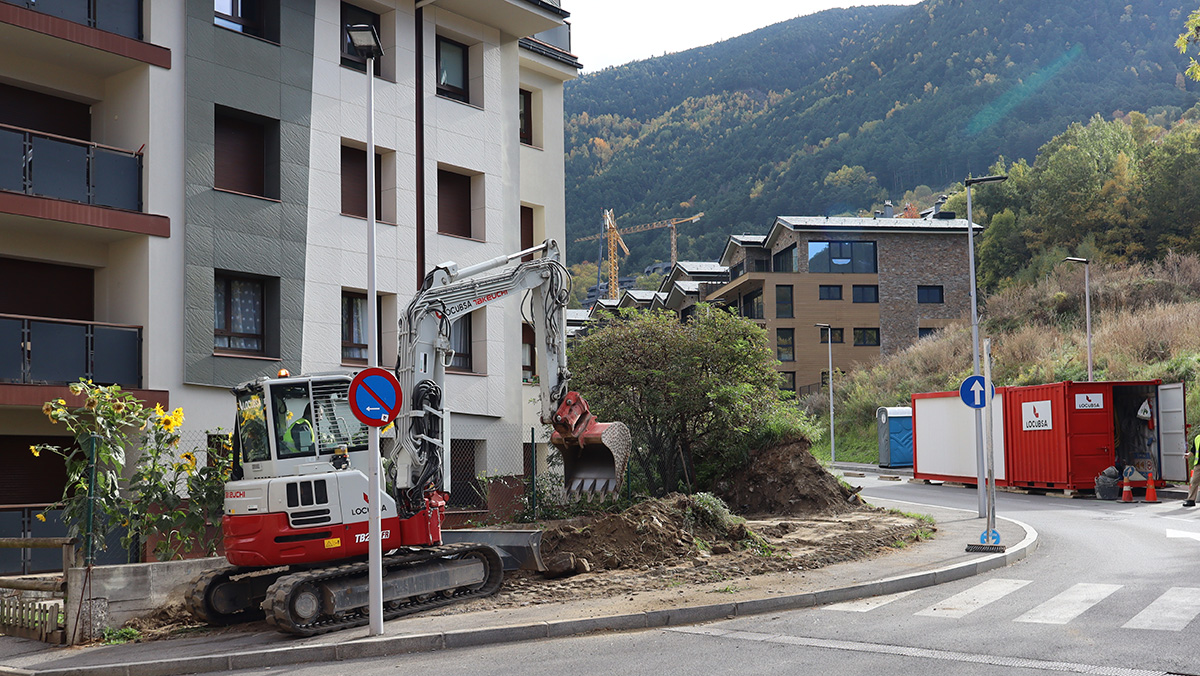 Un tram del carrer de la Clota Verda en obres. | M.R (ANA)