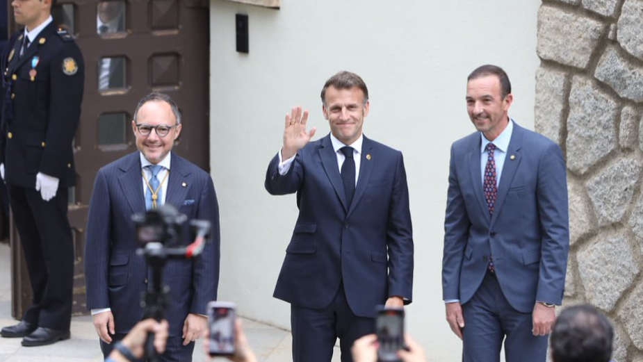 Govern
