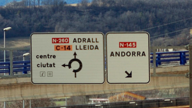 ARXIU | Accident a la C-14