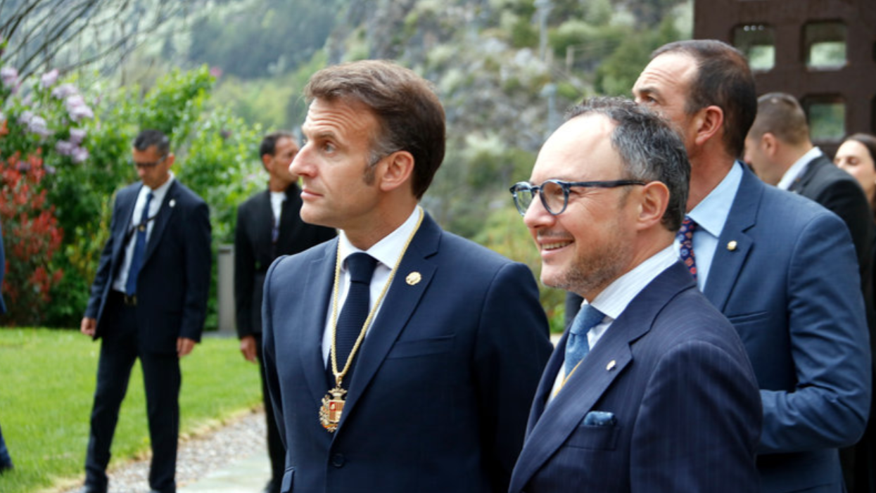 ARXIU | Macron i Espot
