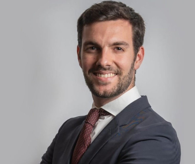 Profile picture for user Álvaro Bernad