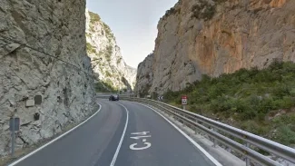 Tall a la C-14 per manteniment del túnel d’Oliana