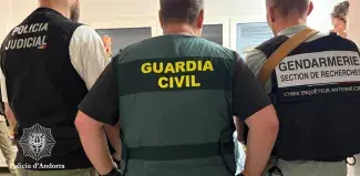Policia 