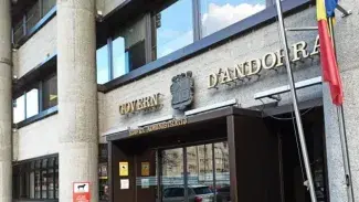 Andorra aprova el títol estatal de bàtxelor en turisme