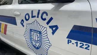 Detingut un home acusat de matar a apunyalades la seva parella  